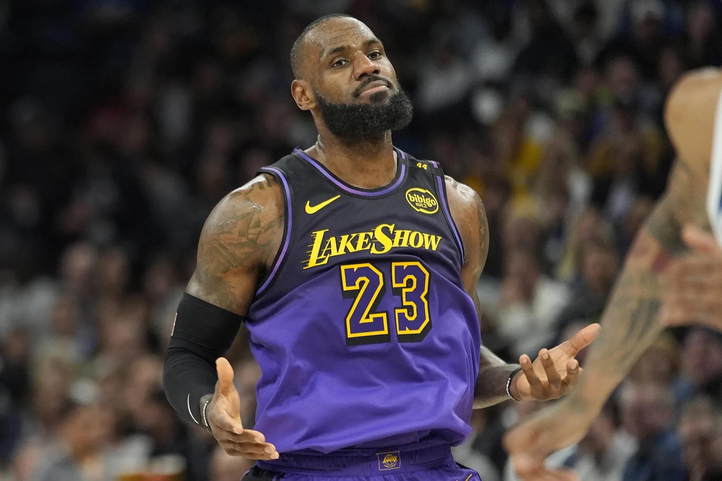 NBA西部决赛：湖人横扫快船队晋级总决赛的简单介绍